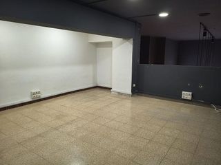 Local comercial en alquiler en Eixample - Sant Oleguer en Sabadell