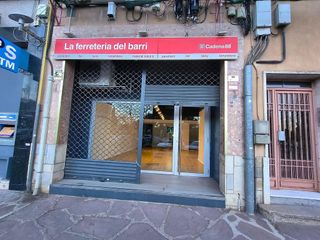 Local comercial en alquiler en Eixample - Sant Oleguer en Sabadell