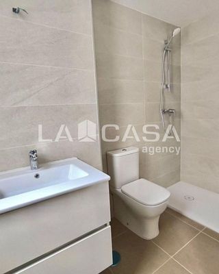 Piso en alquiler en Colores - Entreparques en Sevilla