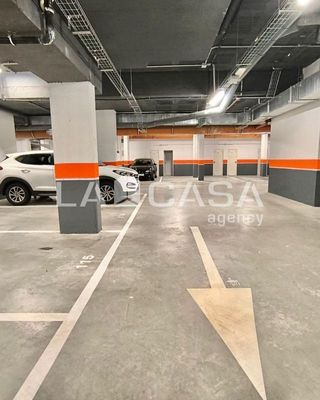 Piso en alquiler en Colores - Entreparques en Sevilla