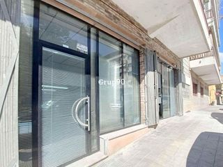Local comercial en venta en Instituts - Universitat en Lleida