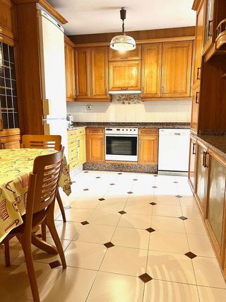 Piso en venta en Ensanche - Sar en Santiago de Compostela