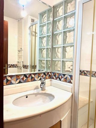 Piso en venta en Ensanche - Sar en Santiago de Compostela