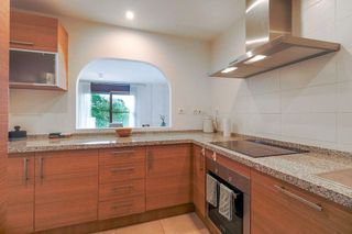 Piso en alquiler en Los Monteros - Bahía de Marbella en Marbella