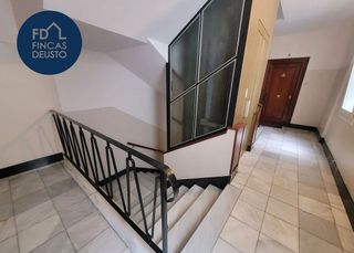 Piso en alquiler en San Pedro de Deusto-La Ribera en Bilbao