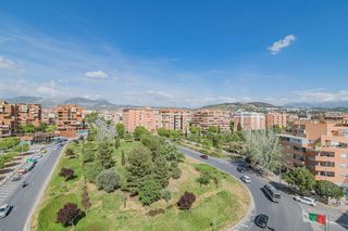 Piso en alquiler en Avda. Federico Garcia Lorca - Nueva Estación Autobuses en Granada