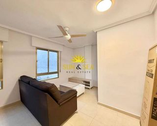 Piso en alquiler en Centro en Torrevieja