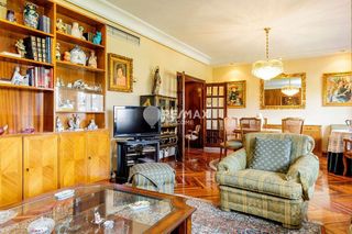 Piso en venta en Universidad San Francisco en Zaragoza