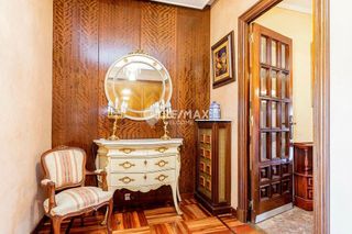 Piso en venta en Universidad San Francisco en Zaragoza