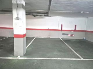 Garaje en venta en Florida Baja en Alicante