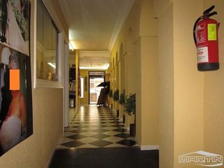 Local comercial en venta en Lucena