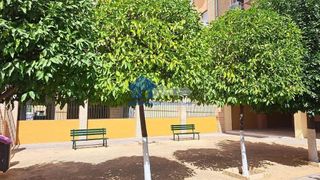 Piso en alquiler en El Juncal - Av. de la Paz en Sevilla