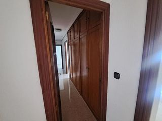 Piso en alquiler en El Juncal - Av. de la Paz en Sevilla