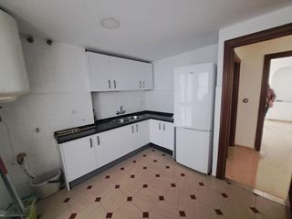 Piso en alquiler en El Juncal - Av. de la Paz en Sevilla