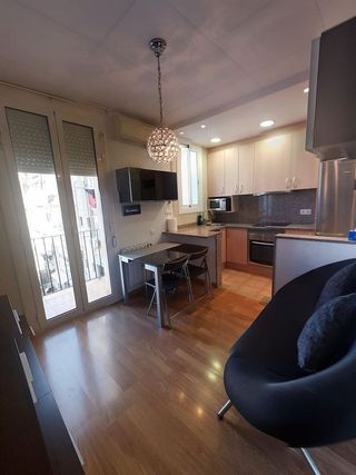 Piso en alquiler en Sant Antoni en Barcelona