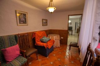 Casa adosada en venta en Guadix