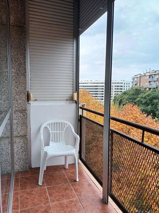 Piso en alquiler en Colores - Entreparques en Sevilla