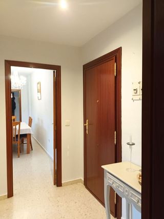 Piso en alquiler en Colores - Entreparques en Sevilla