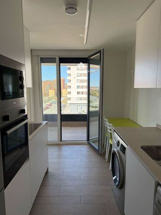 Piso en alquiler en Benalúa en Alicante