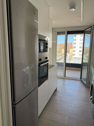 Piso en alquiler en Benalúa en Alicante