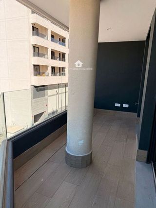 Piso en alquiler en Benalúa en Alicante