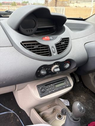 Despiece Renault Twingo 2011 1.2 G D7F800