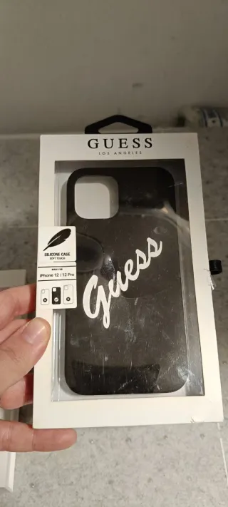 Cover Guess iPhone 12 / 12 Pro