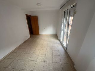 Piso en alquiler en Elda