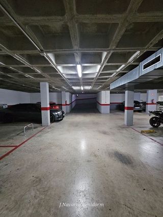 Garaje en alquiler en Pueblo Poniente en Benidorm