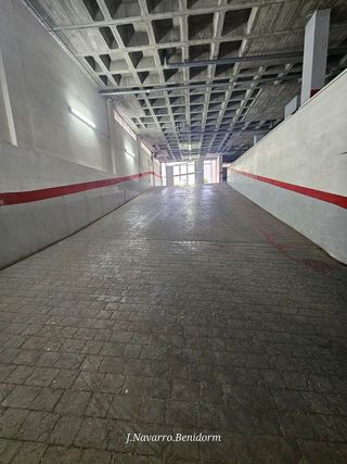 Garaje en alquiler en Pueblo Poniente en Benidorm