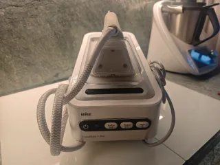 Centro de planchado Braun CareStyle 7