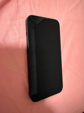 iPhone 13 Medianoche En muy buen estado, salud 85%