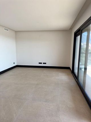 Piso en alquiler en Los Naranjos - Las Brisas en Marbella