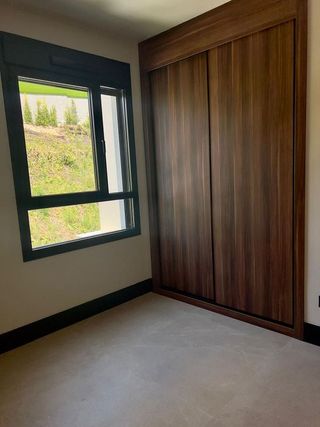 Piso en alquiler en Los Naranjos - Las Brisas en Marbella