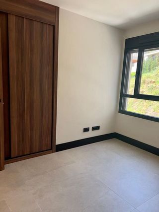 Piso en alquiler en Los Naranjos - Las Brisas en Marbella