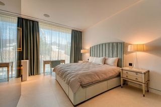 Casa adosada en alquiler en Los Naranjos - Las Brisas en Marbella