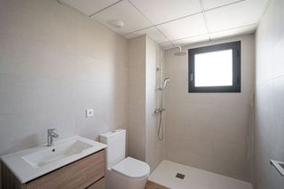 Piso en venta en Benalúa en Alicante