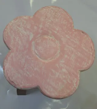 Taburete infantil forma de flor rosa madera