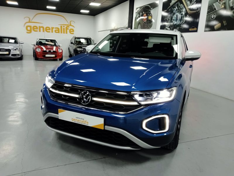 Volkswagen T-Roc 2022, foto 4