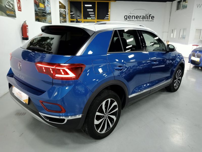 Volkswagen T-Roc 2022, foto 8