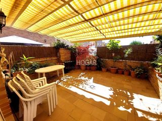 Casa pareada en venta en La Encarnación en Ávila