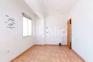 Piso en venta en Piedras Redondas – Torrecárdenas en Almería