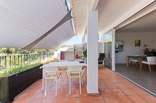 Casa adosada en venta en Benahavís