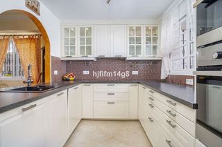 Casa adosada en venta en Los Naranjos - Las Brisas en Marbella