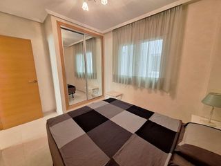 Piso en alquiler en Centro en Torrevieja