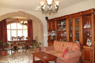 Chalet en venta en Valdepeñas