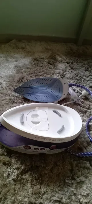 Plancha de vapor Philips morada