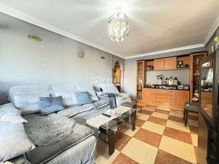 Piso en venta en Parque Ayala - Jardín de la Abadía - Huelín en Málaga