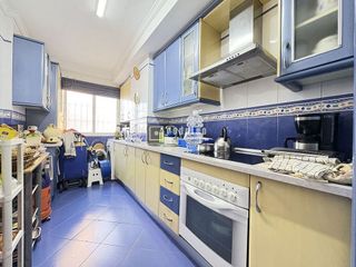 Piso en venta en Parque Ayala - Jardín de la Abadía - Huelín en Málaga