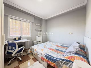 Piso en venta en Parque Ayala - Jardín de la Abadía - Huelín en Málaga